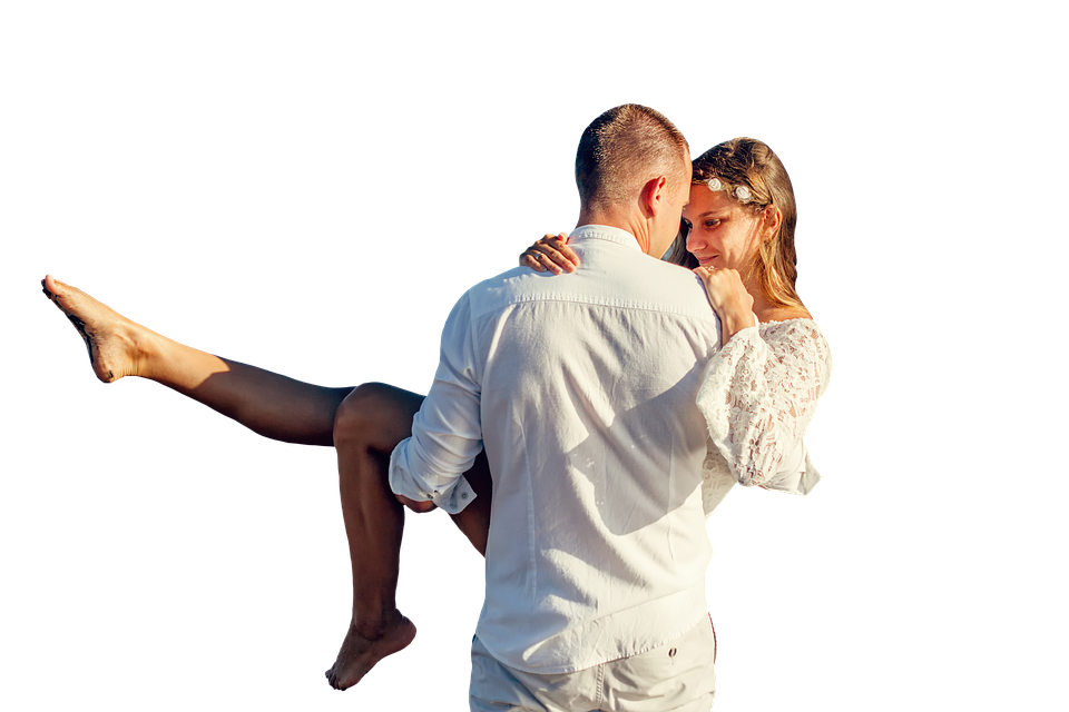 Ways on How to Get Guy’s Attention in Any Situation